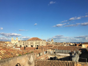 LM APARTMENT - View over the city Catania